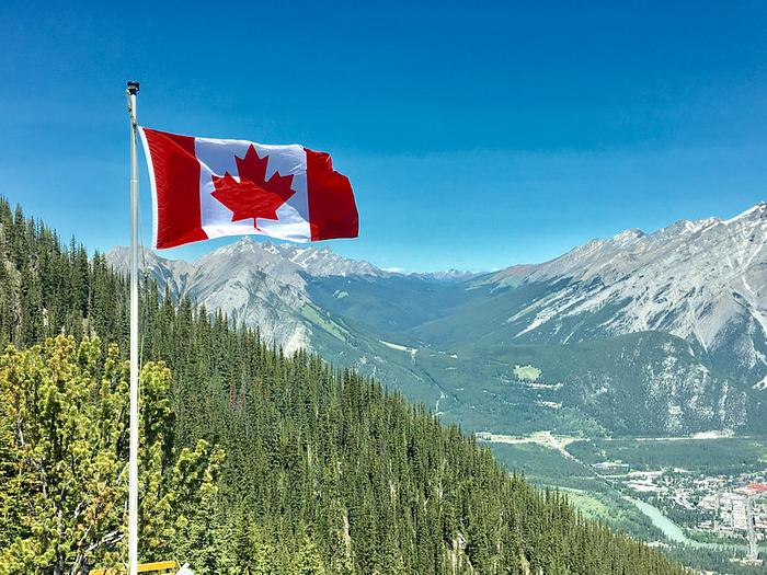為什麼選加拿大遊學去呢！？去了加拿大該去哪裡玩！？